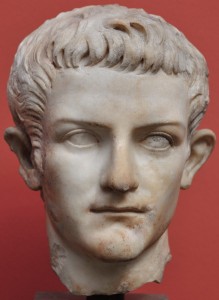 Original-head-of-Caligula